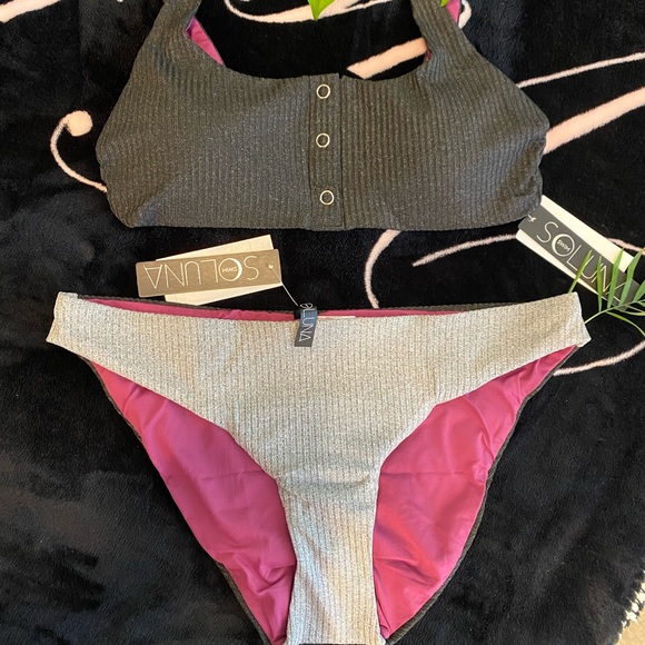 Bikini 🏖 - Picture 1 of 2